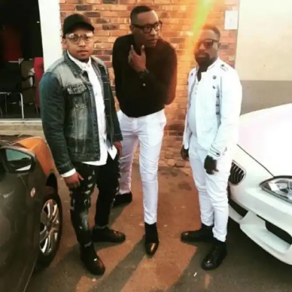 Mark Khoza - Thuma Mina Ft. Dj Papers 707 & ThackzinDj